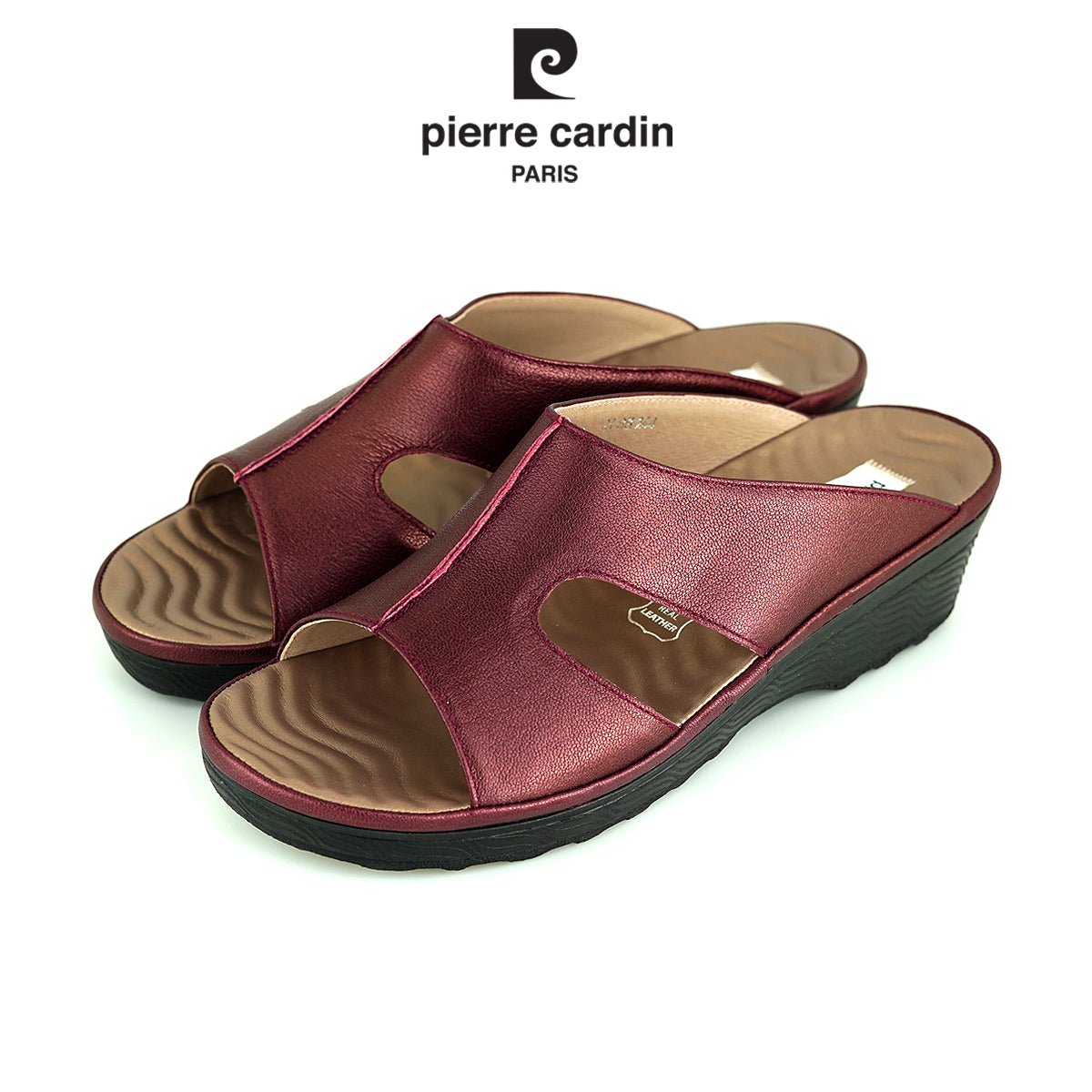 Pierre Cardin รองเท้าแตะผู้หญิง หนังแท้ นุ่มสบาย ทรงสวม/มีหู สี น้ำตาลอ่อน รุ่น 21SS244