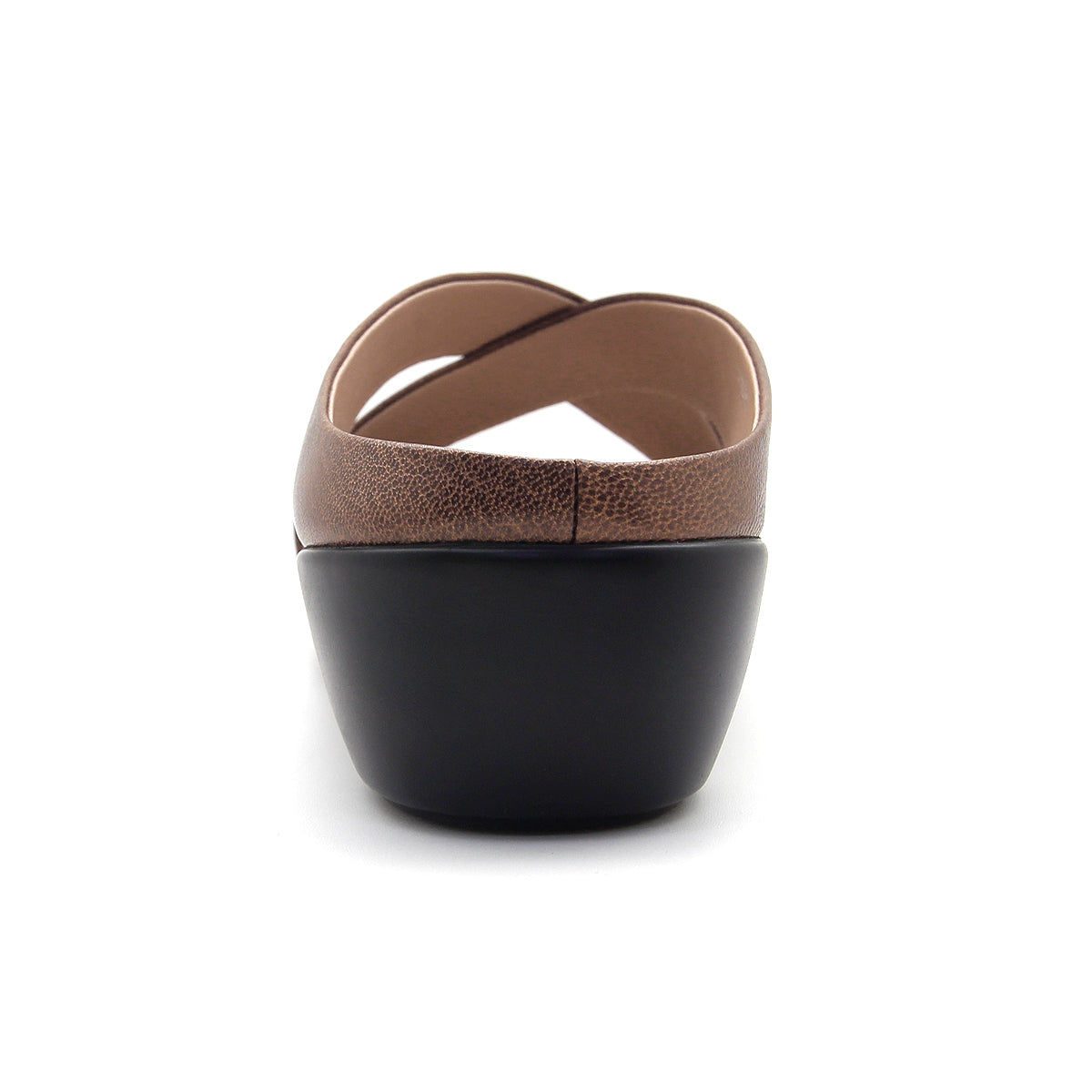 Pierre Cardin รองเท้าผู้หญิง ลำลอง ส้นแบน นุ่มสบาย ผลิตจากหนังแท้ สีดำ รุ่น 24WS362