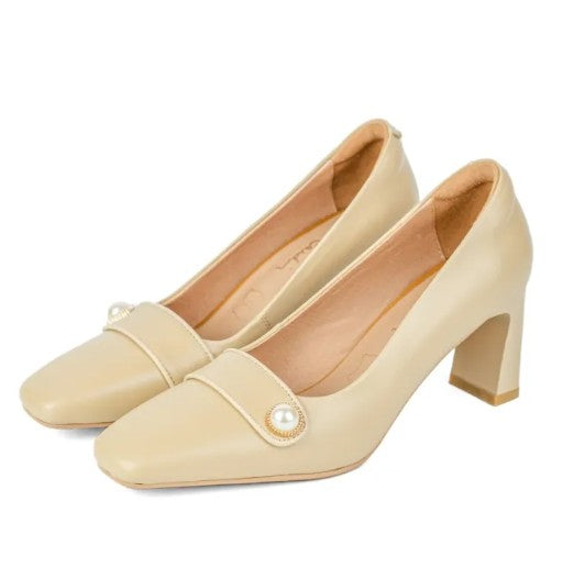 Pierre Cardin รองเท้าผู้หญิง รองเท้าส้นสูง รองเท้าส้นสูงทรง Pump นุ่มสบาย ผลิตจากหนังแท้ รุ่น 52AD142