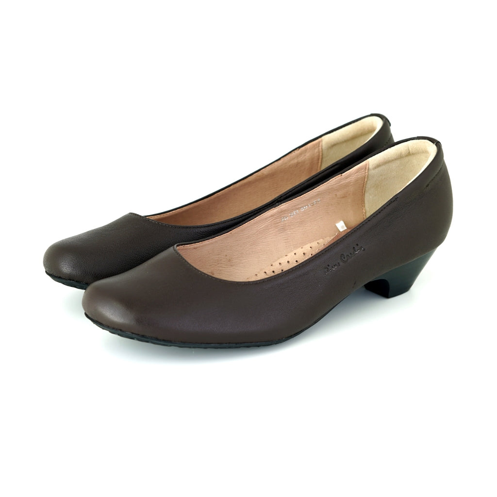 Pierre Cardin รองเท้าผู้หญิง คัทชู นุ่มสบาย ผลิตจากหนังแท้ รุ่น 25SD381