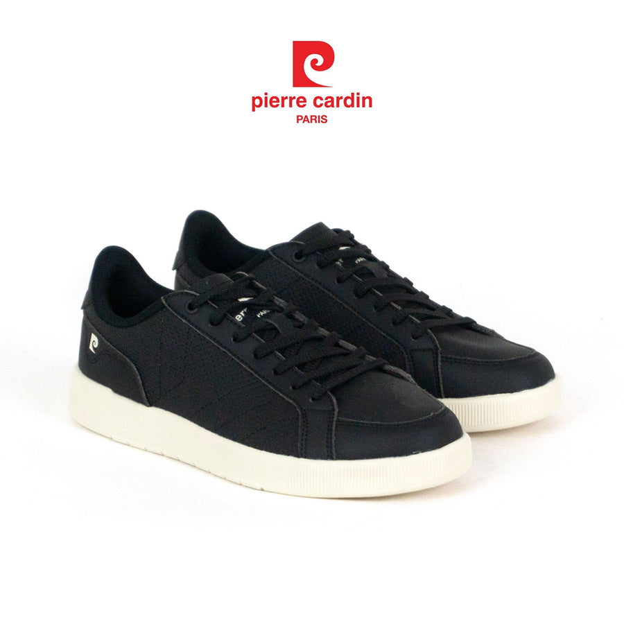 รองเท้าผู้ชาย Pierre Cardin ทำจากวัสดุน้ำหนักเบา ดีไซน์ทันสมัย มีรูระบายอากาศ พื้นยาง 909