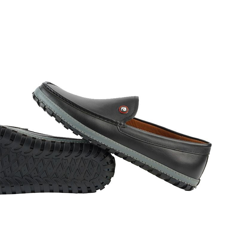 รองเท้าหนังผู้ชายแบบสวม Pierre Cardin แท้จากฝรั่งเศส หนังวัวนัปปาพรีเมียม ประดับโลโก้อย่างประณีต หรูหรา รุ่น 753