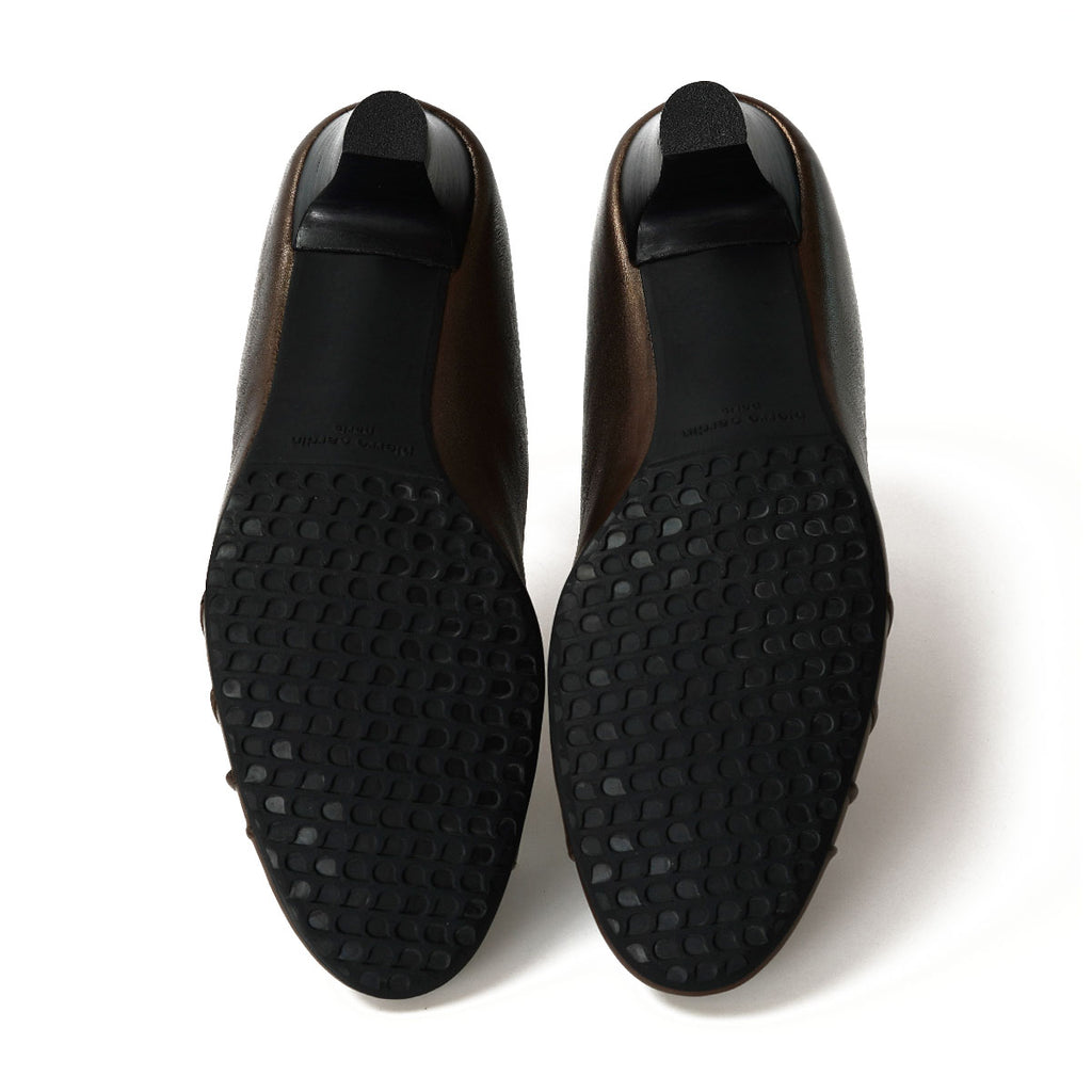 Pierre Cardin Mid-Heel Pumps၊ သက်တောင့်သက်သာရှိပြီး နူးညံ့သော သားရေစစ်စစ်၊ ကြေး-ရွှေရောင်၊ အရွယ်အစား | ဒေါက်မြင့်ဖိနပ် - 23WD327