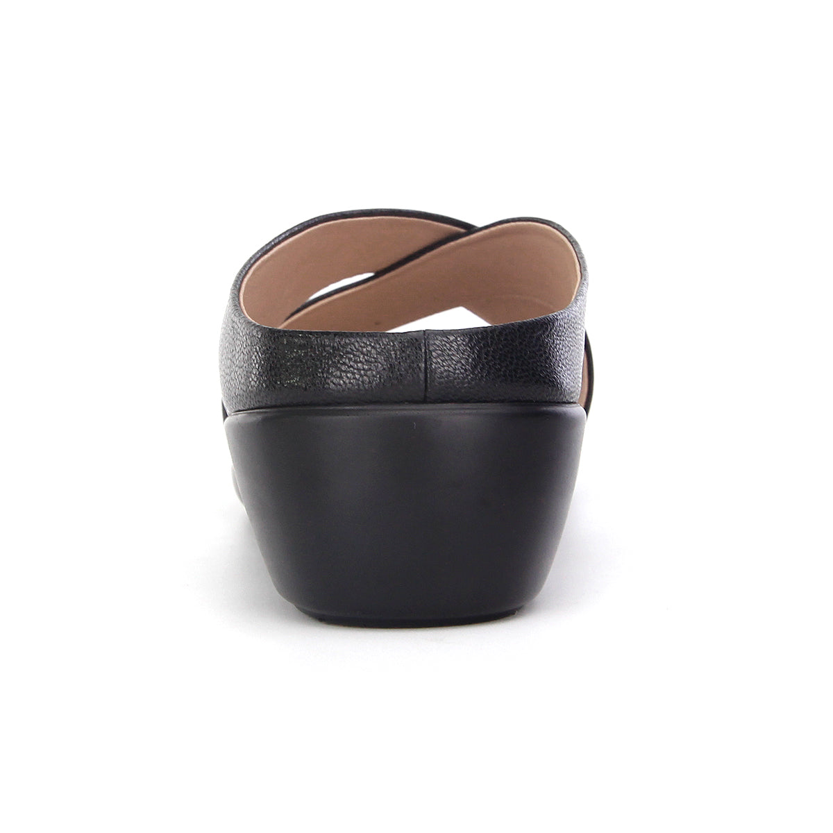 Pierre Cardin รองเท้าผู้หญิง ลำลอง ส้นแบน นุ่มสบาย ผลิตจากหนังแท้ สีดำ รุ่น 24WS362