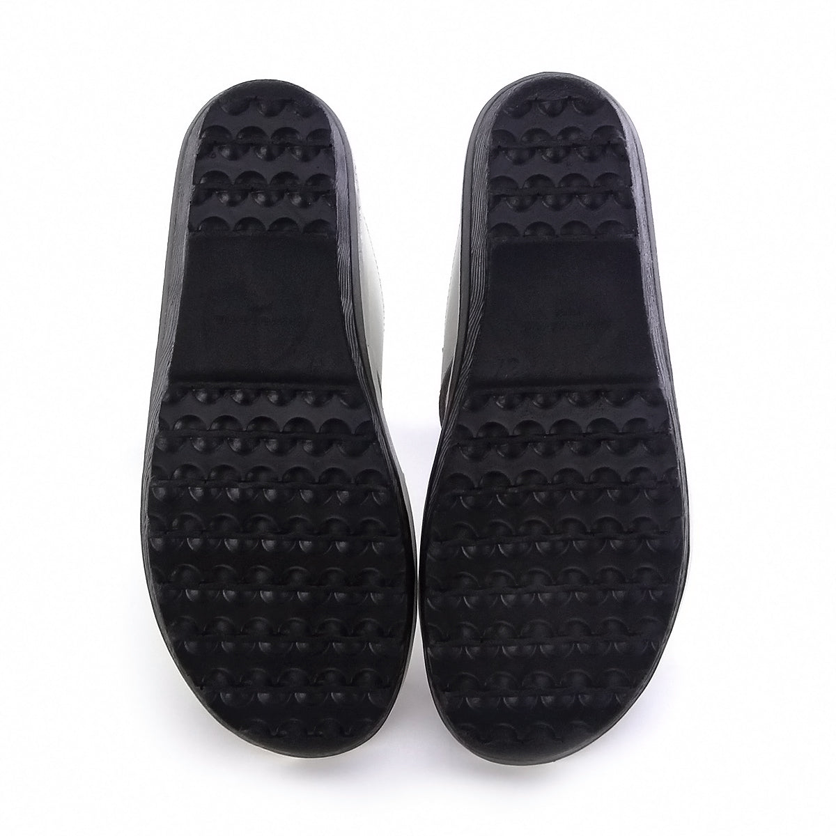 Pierre Cardin รองเท้าแตะผู้หญิง หนังแท้ นุ่มสบาย ทรงสวม/มีหู สีขาว รุ่น 26SS409