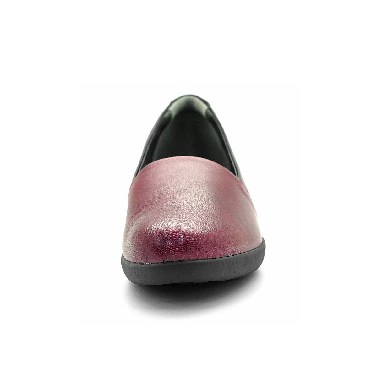 Pierre Cardin รองเท้าผู้คัทชูหญิง ส้นแบน นุ่มสบาย ผลิตจากหนังแท้ สีดำ รุ่น 27WC455