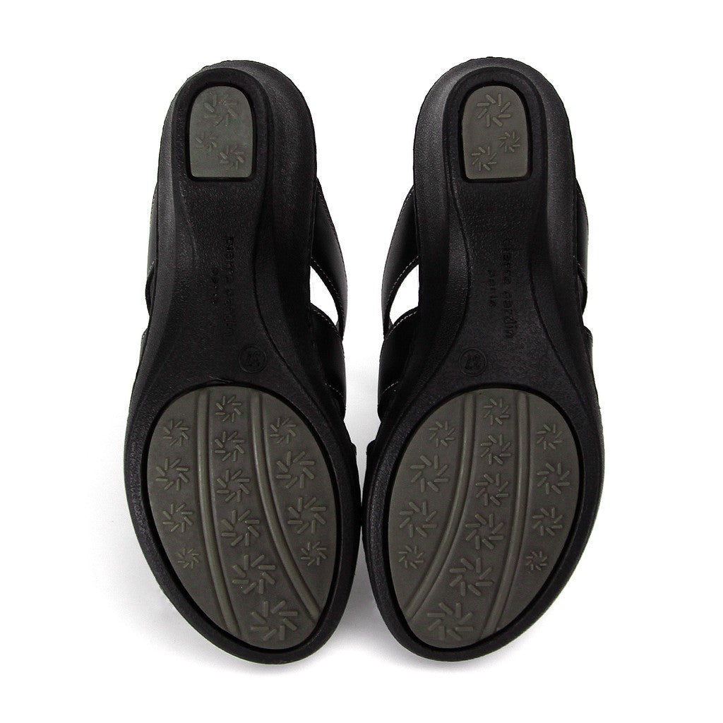 Pierre Cardin ဖိနပ်အမျိုးသမီး รองเท้าแตะ เบาสบาย ผลิตจากหนังแท้ รุ่น 23WS694