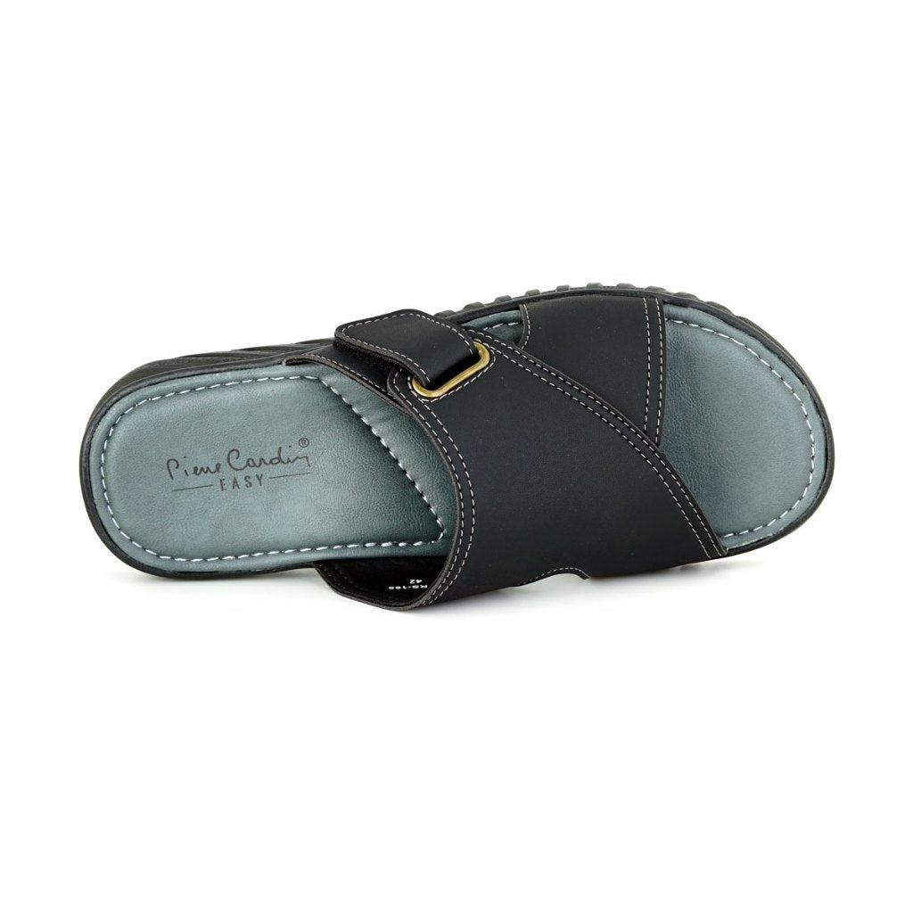 [Size 40-44] pierre cardin รองเท้าแตะผู้ชาย นุ่มสบาย ผลิตจากหนังสังเคราะห์ สีดำ รุ่น 83RS165