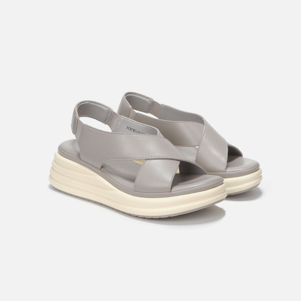 รองเท้าแซนดัลผู้หญิง Pierre Cardin หนังนุ่ม สายรัดหลัง ส้นสูง 6 ซม. เบาและสบาย รุ่น 257