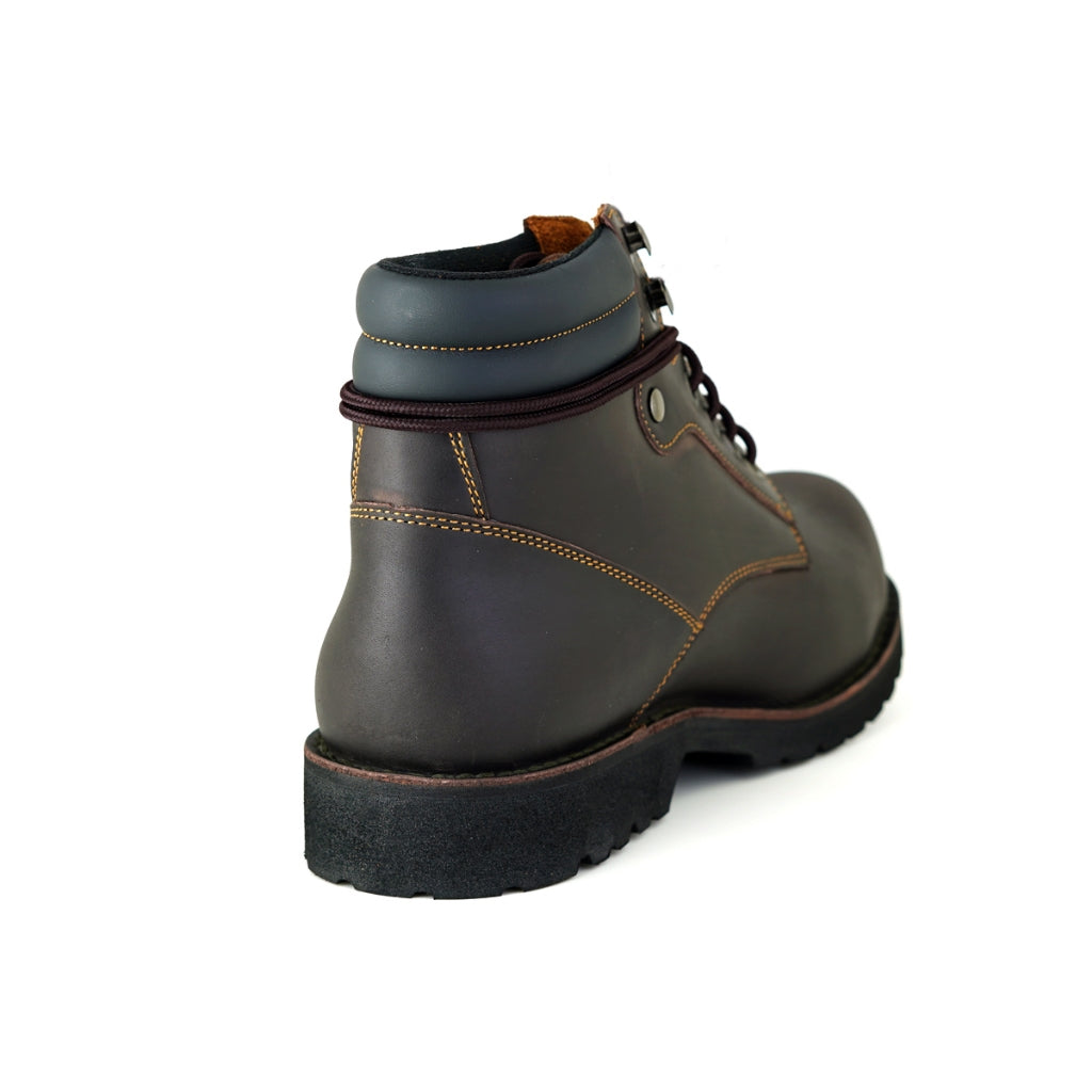 [Size 40-45] Pierre Cardin รองเท้าผู้ชาย รองเท้าบูท แบบสวมหุ้มข้อ, นุ่มสบาย ผลิตจากหนังแท้  สีน้ำตาล รุ่น 84JC169